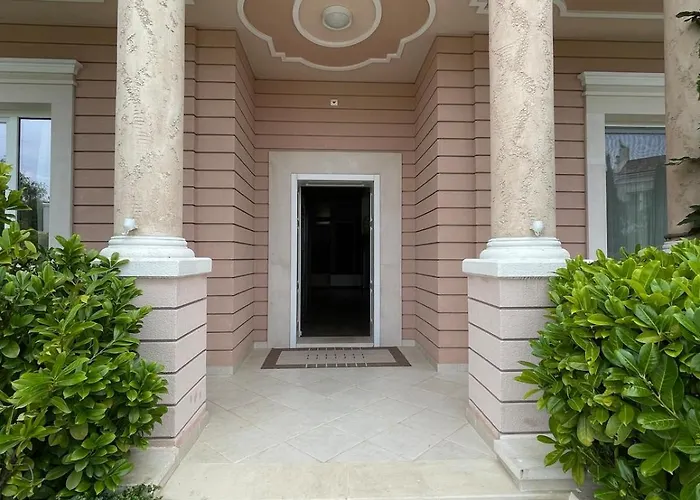 Luxury In Willa *